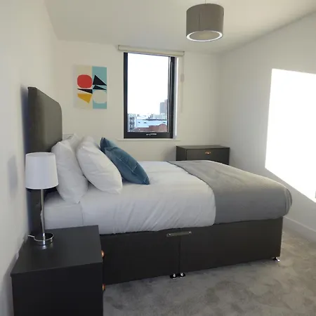 Spacious And Luxurious For You And Your Family
