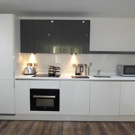 公寓 Spacious And Luxurious For You And Your Family *